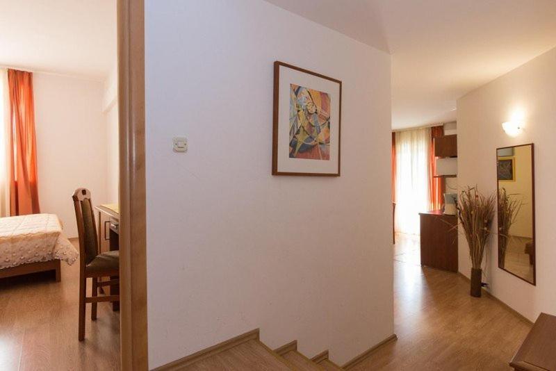 Apartman Marija F4 *